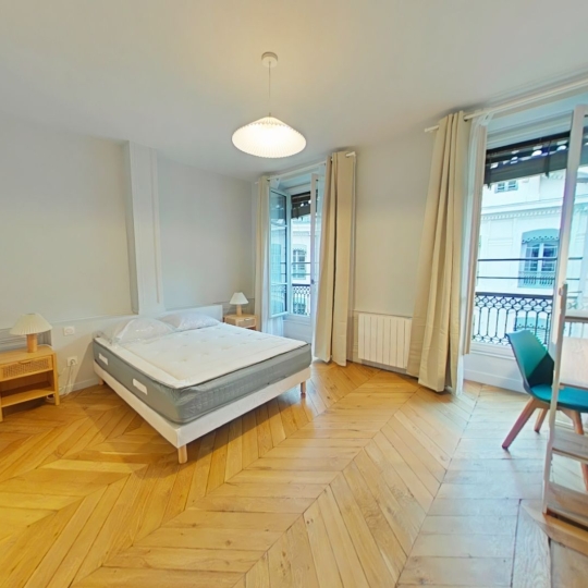  Annonces CALUIRE : Apartment | LYON (69001) | 133 m2 | 2 600 € 