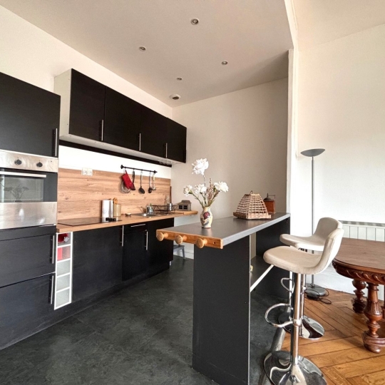  Annonces CALUIRE : Apartment | LYON (69002) | 75 m2 | 290 000 € 