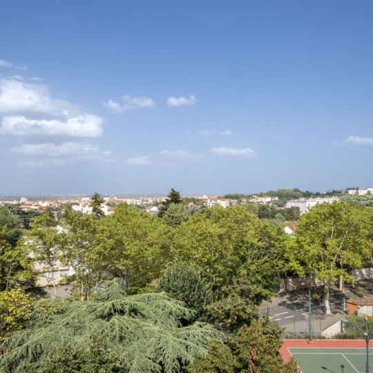  Annonces CALUIRE : Apartment | LYON (69003) | 53 m2 | 239 000 € 