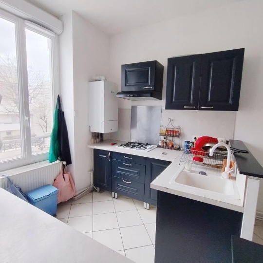  Annonces CALUIRE : Autres | LYON (69008) | 80 m2 | 219 900 € 