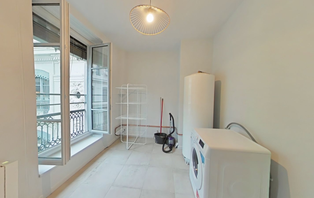 Annonces CALUIRE : Apartment | LYON (69001) | 133 m2 | 2 600 € 