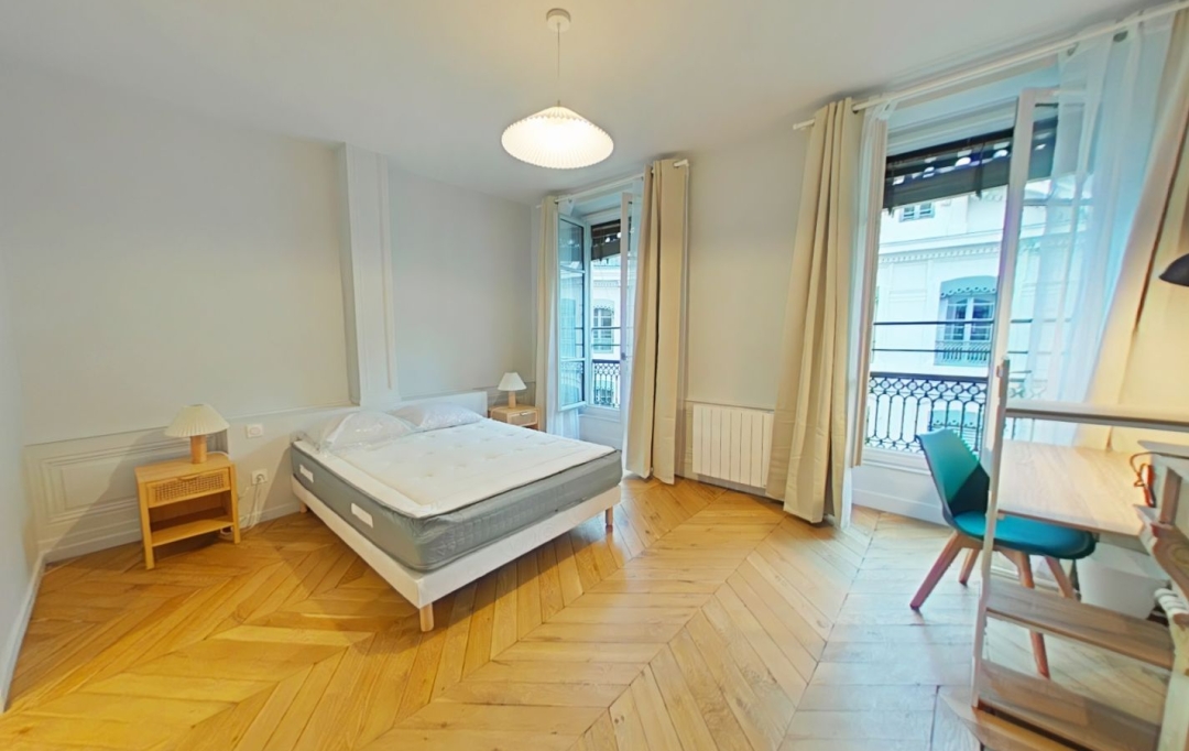 Annonces CALUIRE : Apartment | LYON (69001) | 133 m2 | 2 600 € 