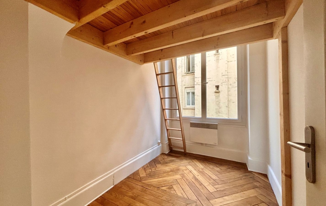 Annonces CALUIRE : Apartment | LYON (69002) | 75 m2 | 290 000 € 