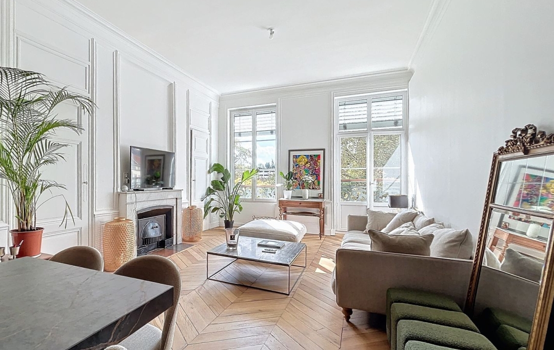 Annonces CALUIRE : Apartment | LYON (69002) | 80 m2 | 655 000 € 