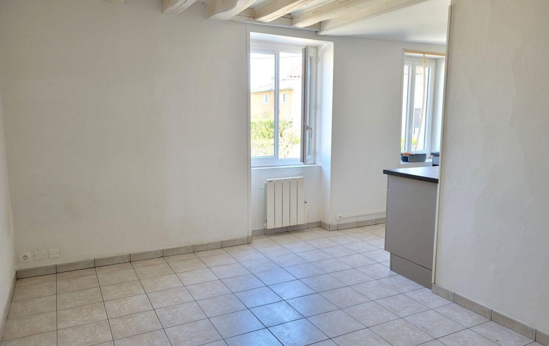 Annonces CALUIRE : Appartement | LENTILLY (69210) | 24 m2 | 480 € 