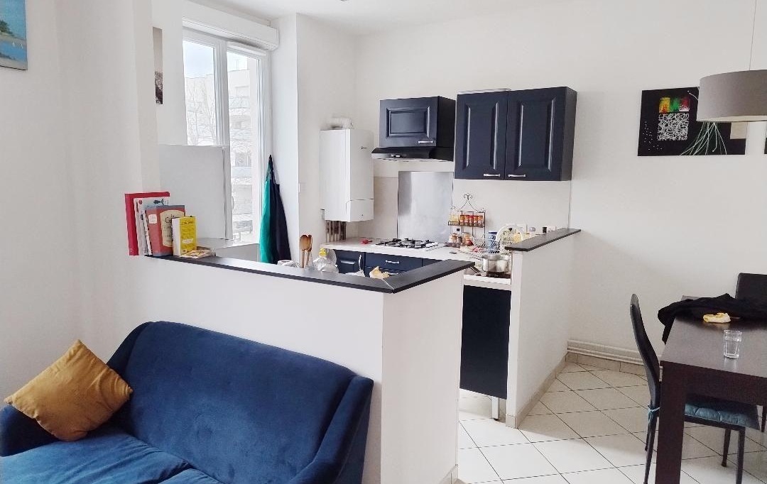 Annonces CALUIRE : Autres | LYON (69008) | 80 m2 | 219 900 € 